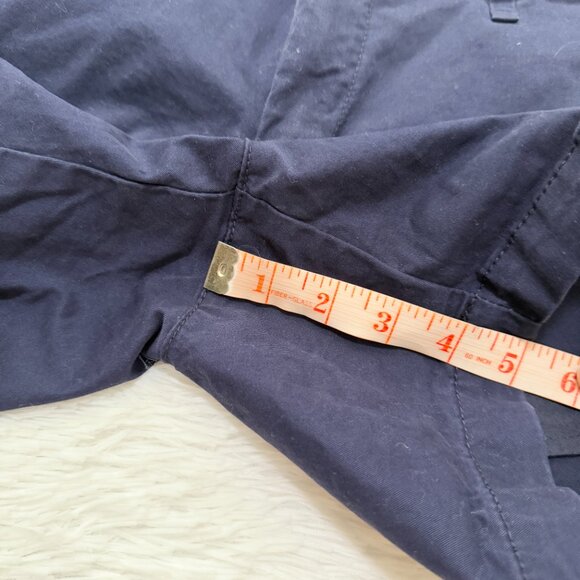 Women Gap Mid Rise Chino Shorts Minimalist Casual in Dark Blue Size 4 - Picture 4 of 8